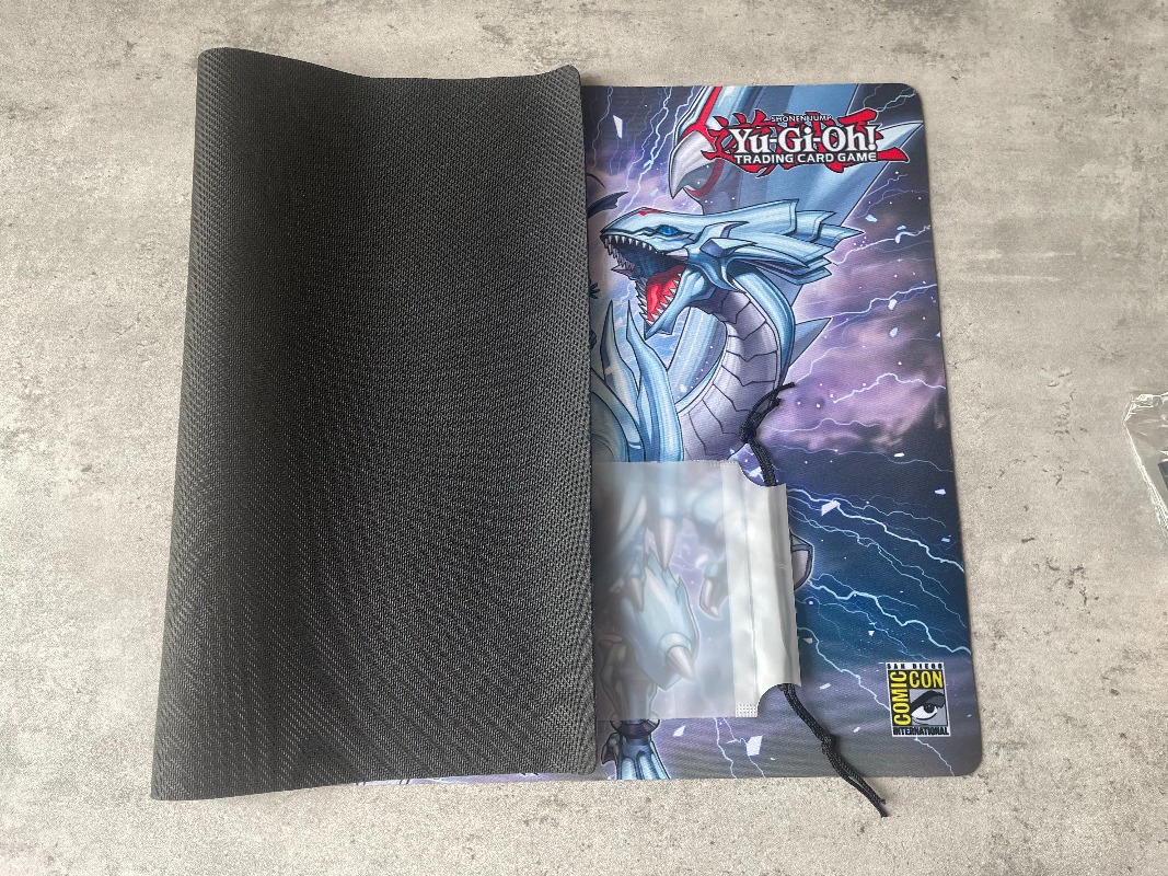 600x350mm Yu-Gi-Oh! Dragon Mas - Door Mat Blank recensie en prijs