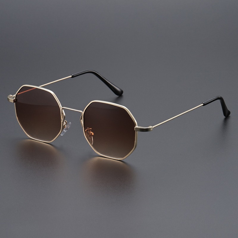 Sexy Small Square Sunglasses W - Metal Photo Panel recensie en prijs