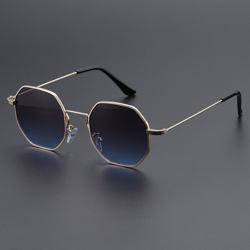 Sexy Small Square Sunglasses W - Metal Photo Panel recensie en prijs
